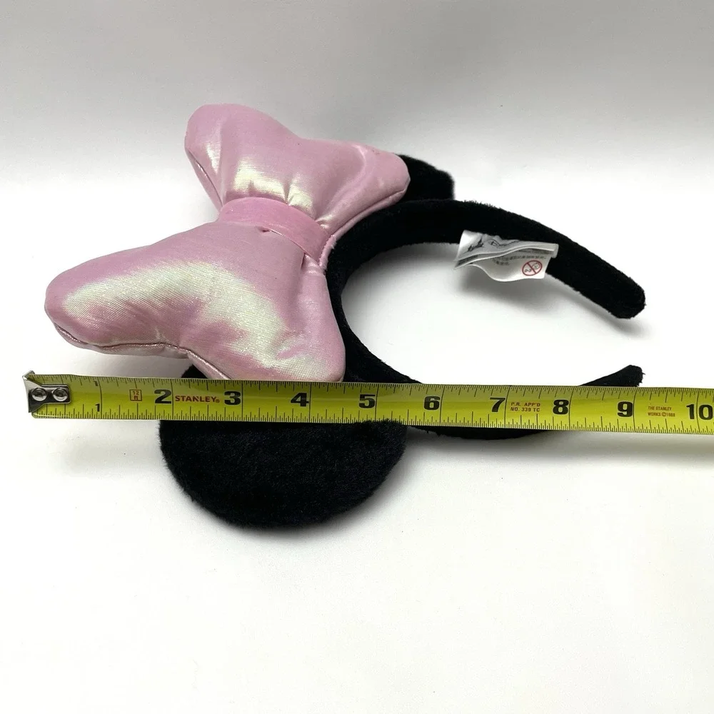 Disney's Minnie Mouse Pink Puffy Bow Disney‎ Parks Light up Headband